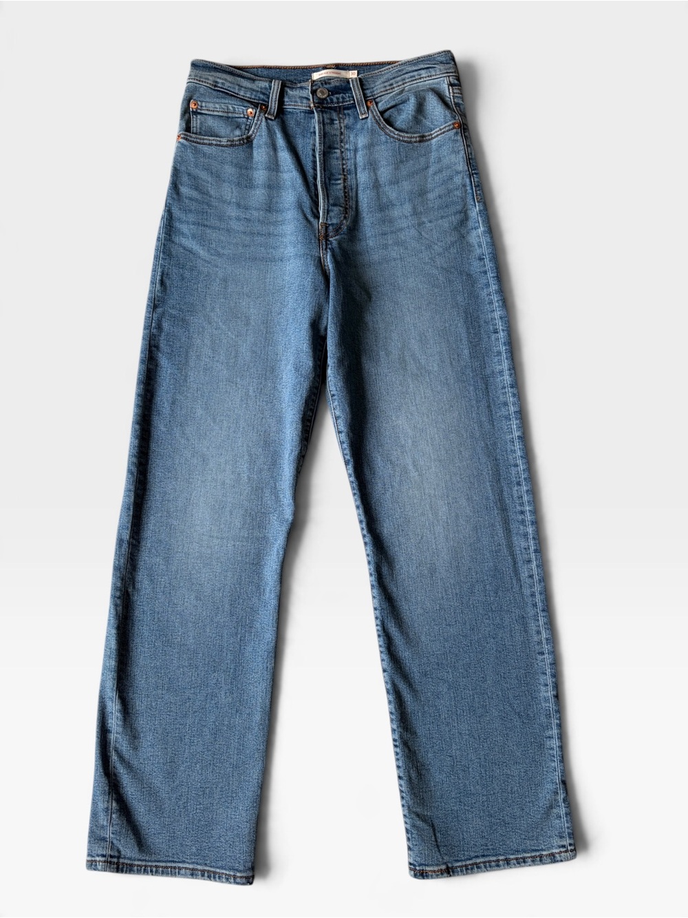 Levi's Ribcage Straight Jeans in Light Medium Blue Size 30x31 inseam